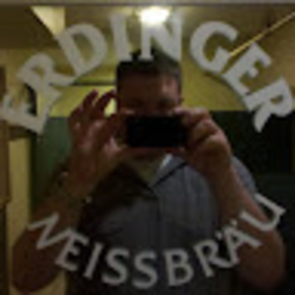 Meet your Posher, Travis
